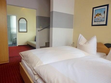 Hotel Waldhaus-Hutzelhoeh Ruhla Dış mekan fotoğraf